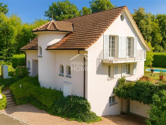 Pool, Garten, Privatsphäre exklusive Liegenschaft mit Stil