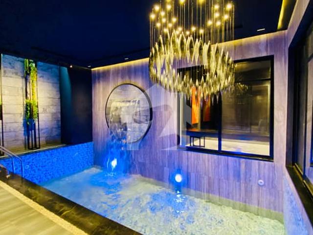 Pool + home theather + furnished and many more