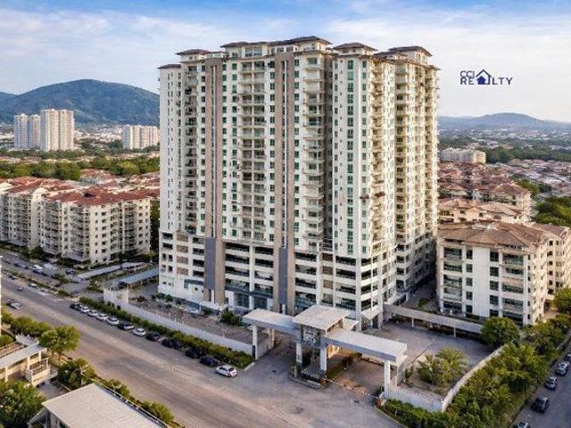 POOL VIEW2 PARKINGFURNISHGATED3 Apartment Idaman Iris