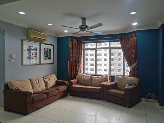 Pool View Renovated 1036sf Unit Kelana Puteri Condo Kelana Jaya