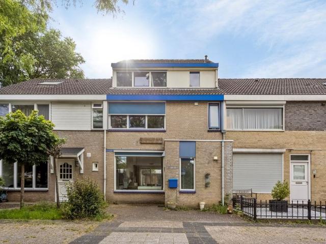 Poolster, 35, 4907CA, Oosterhout, Noord Brabant 4907CA