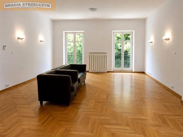 Podchorążych 143,70 m², Warszawa