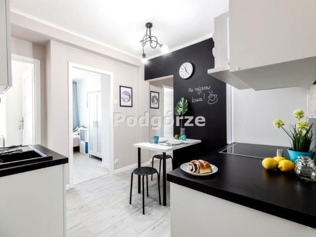 Podedworze 55 m², Kraków