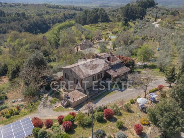 Podere Contadino 253m² Città della Pieve