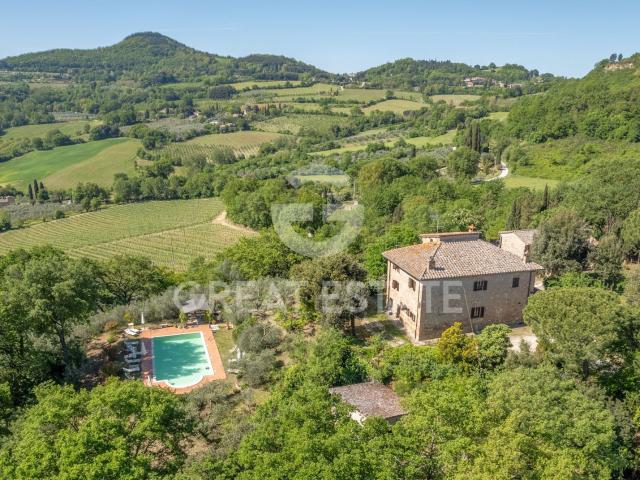 Podere Flora 591m² Montepulciano