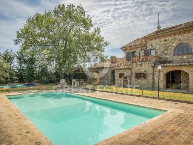 Podere Tre Querce 231m² Cortona