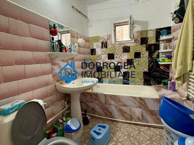 Podgoriilor Enel, 2 camere, parter, balcon mare, centrala gaz