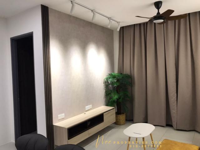 Podium Apartment Fully Furnished 2 + 1 Bedrooms @ Jalan Keratapi