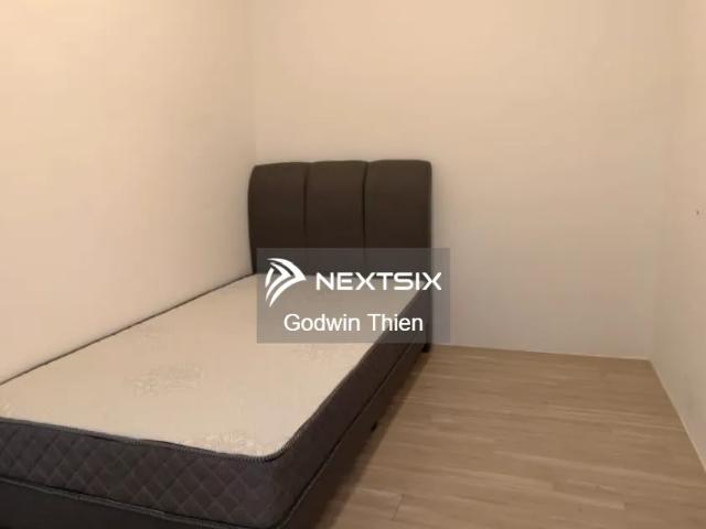Podium Apartment Level 10
