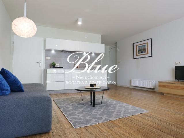 Apartament nad Bałtykiem z tarasem, basenem i sauną