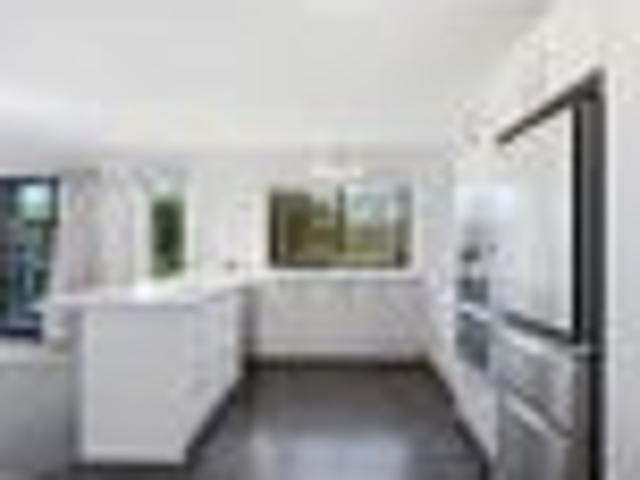 Pohara Perfection with Ocean Views