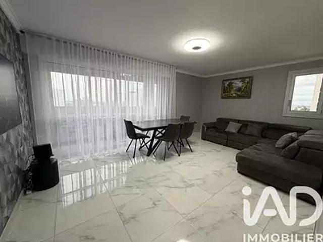 Poitiers 86000 Achat / Vente appartement 4 pièces t4 parking