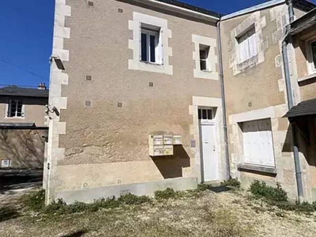 Poitiers 86000 Achat / Vente appartement 1 pièce t1 au dernier étage parking