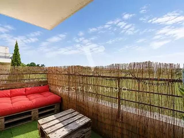 Poitiers 86000 Achat / Vente appartement 3 pièces t3 piscine