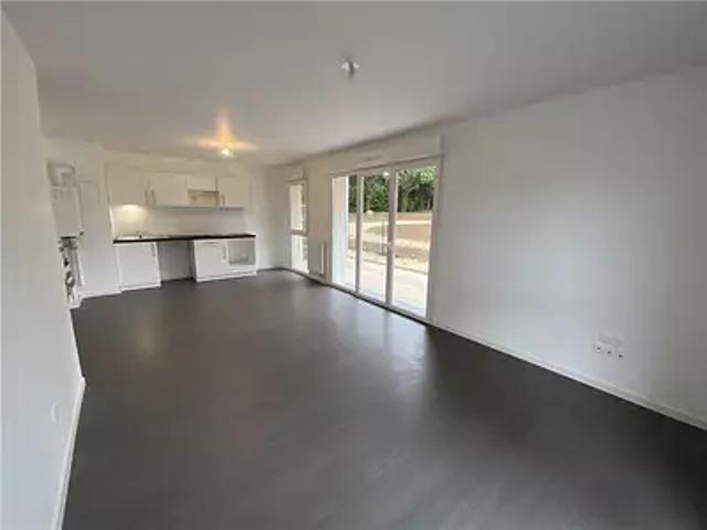 Poitiers 86000 Location appartement 4 pièces t4 terrasse parking