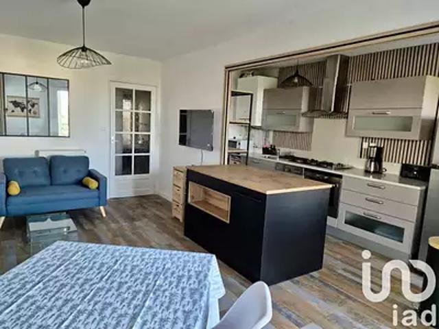 Poitiers 86000 Location appartement 5 pièces t5 parking