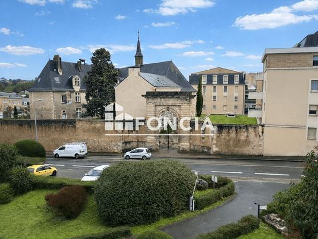 Poitiers centre ville appartement 3 4 chambres cave et parking