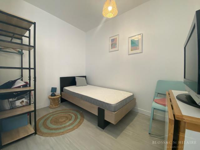 POITIERS CENTRE VILLE studio meublé de 13.61 m2