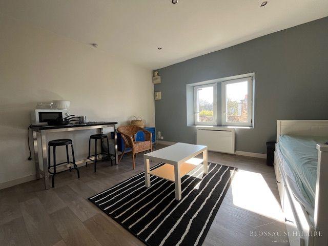 POITIERS, PLAN SAINT SIMPLICIEN, STUDIO MEUBLE DE 20.13m²