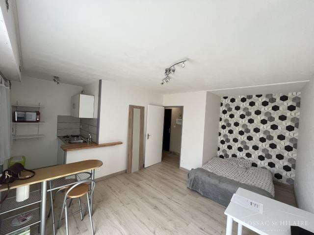 POITIERS PROMENADE DES COURS Studio de 24.98 m2