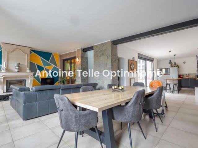 Poix du Nord 59218 Maison individuelle avec dépendance & jardin sur 540m²