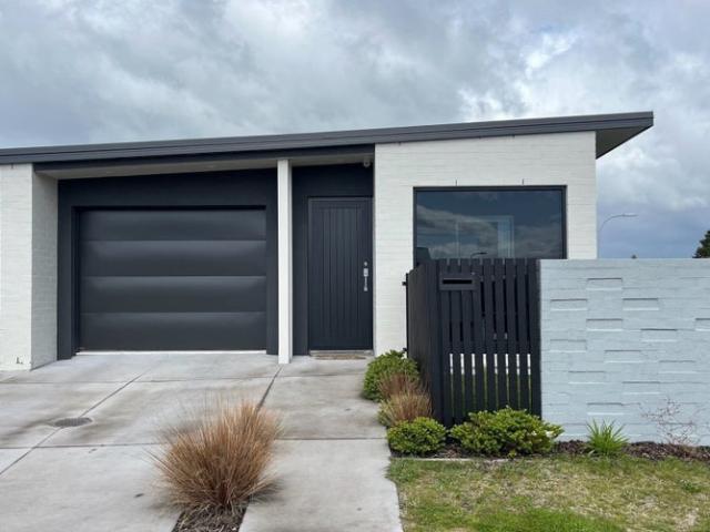 poike, 3 bedrooms