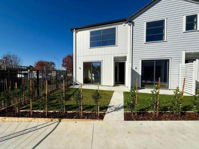 point chevalier, 3 bedrooms