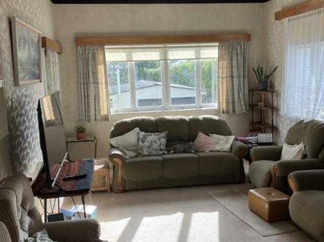 Point Chevalier, 3 bedrooms