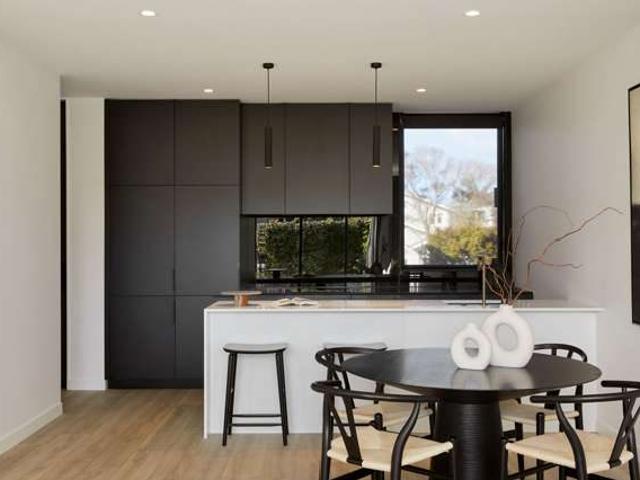 point chevalier, 3 bedrooms