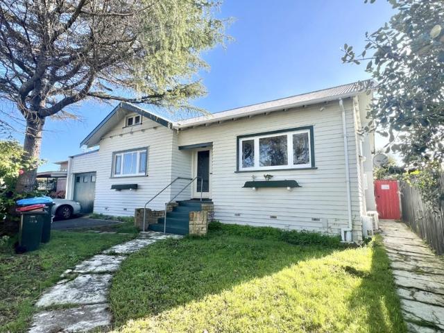point chevalier, 3 bedrooms