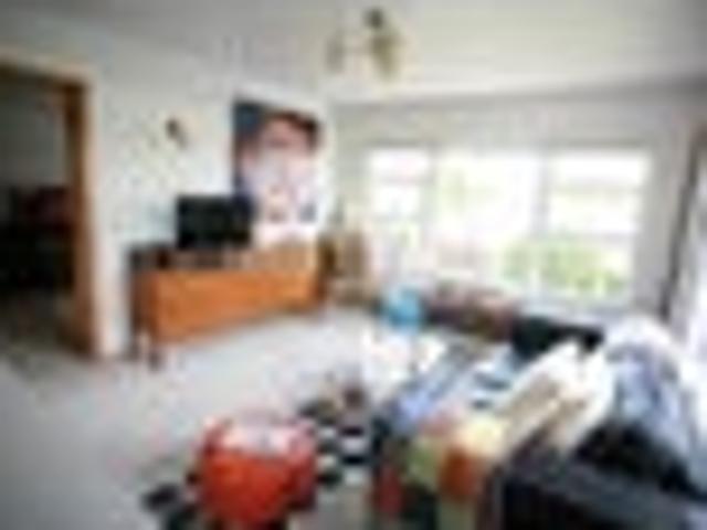 Point Chevalier, 1 bedroom, $550 pw