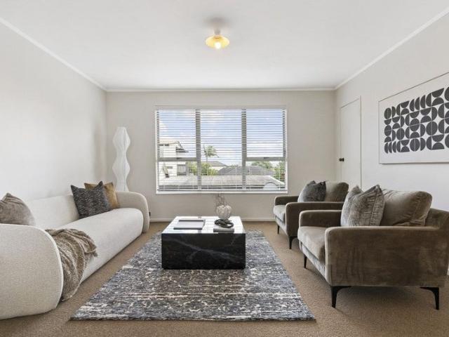 point chevalier, 2 bedrooms