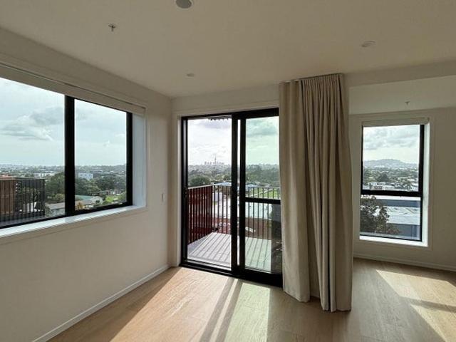 point chevalier, 2 bedrooms
