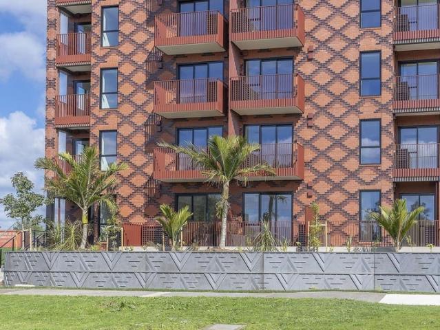 point chevalier, 2 bedrooms