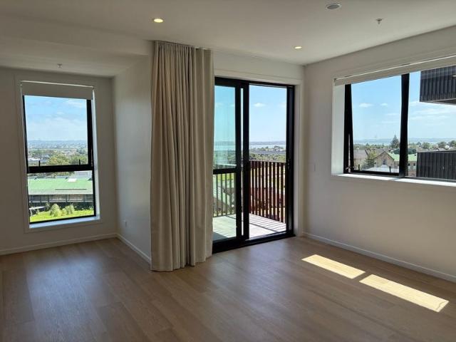 point chevalier, 2 bedrooms