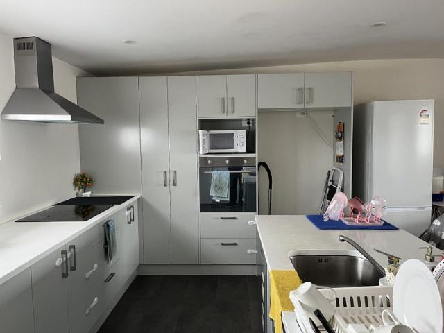 Point England, 2 bedrooms
