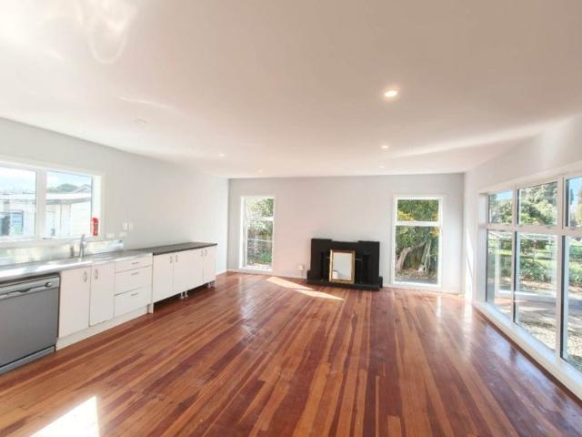 Point England, 2 bedrooms