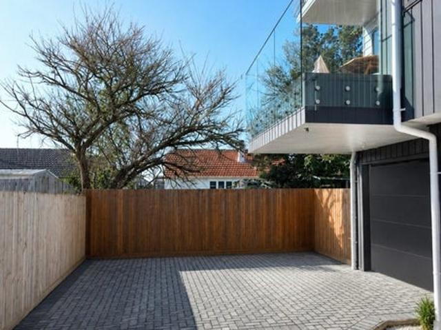 point england, 3 bedrooms