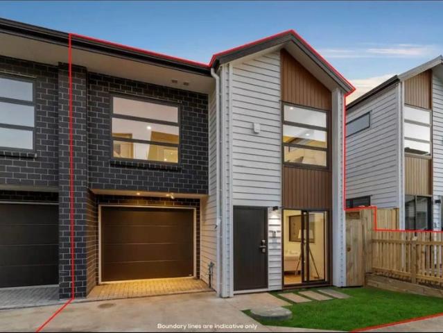 Point England, 4 bedrooms