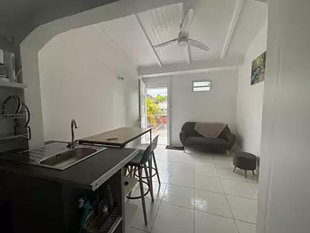 Pointe à Pitre 97110 Location appartement 2 pièces t2