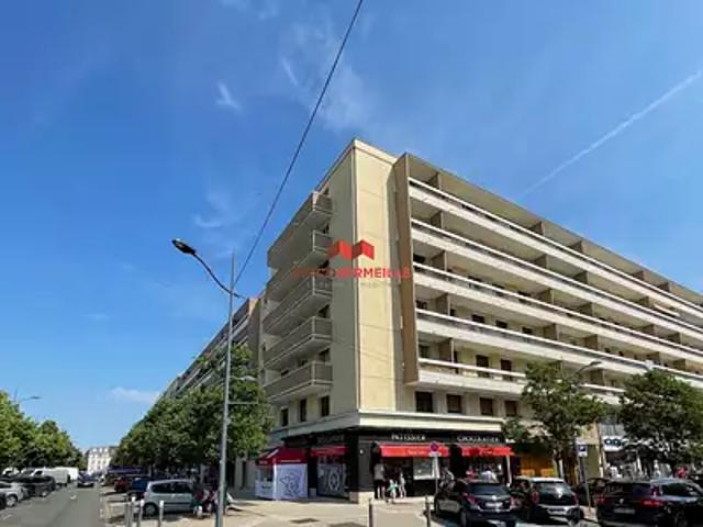 Poissy 78300 Achat / Vente appartement 4 pièces t4 au dernier étage terrasse
