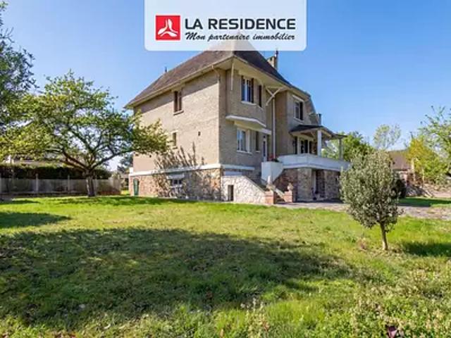 Poissy 78300 Achat / Vente maison 7 pièces t7 terrasse
