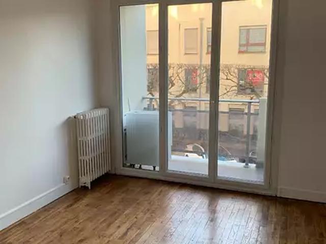 Poissy 78300 Location appartement 2 pièces t2 cave