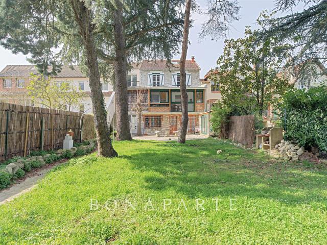 Poissy 78 Maison Familiale 12 Pieces 267m² Poissy