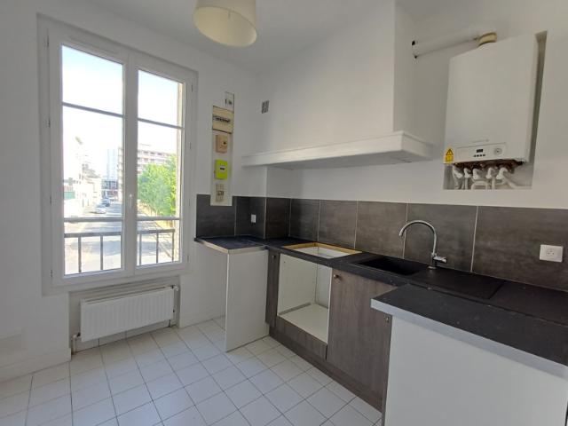 POISSY Quartier GARE APPARTEMENT 2 PIECES