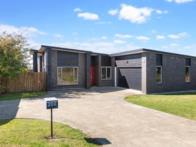 pokeno, 4 bedrooms