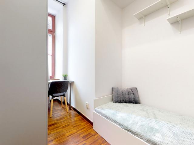 Pokój 1 osobowy #17 przy ul. Rynek 60