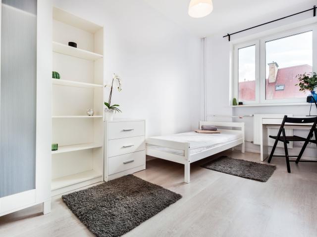 pokój 1 osobowy nr 1, ul. 5 Lipca 13b