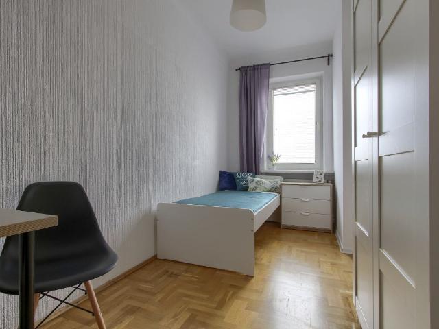 Pokój 1 osobowy nr 2 ul. Krucza 5/11
