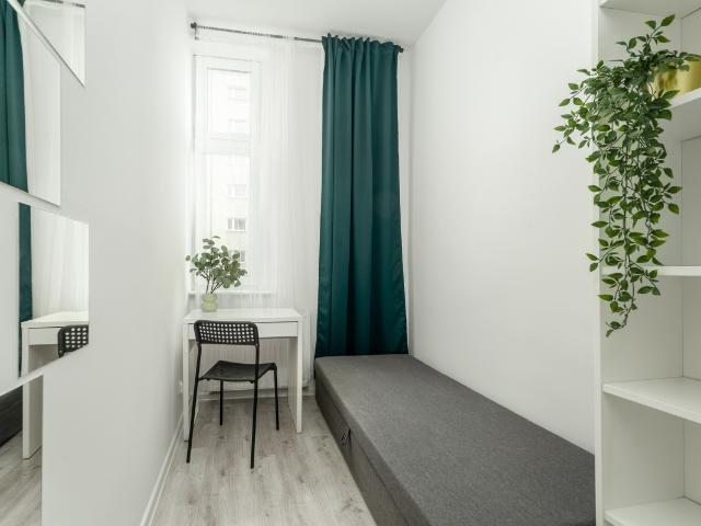 pokój 1 osobowy nr 6, ul. Żupańskiego 7
